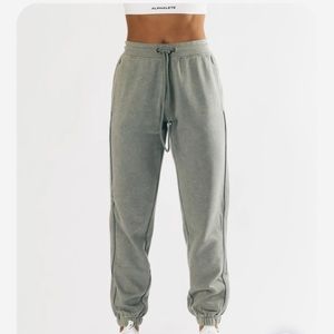 Alphalete Essential Oversized Jogger